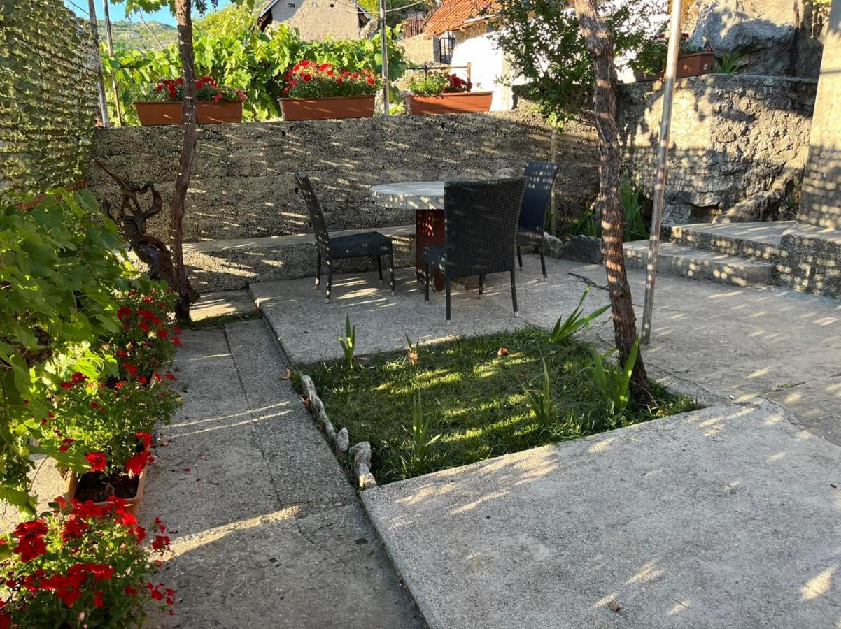 Una Apartment Cetinje Luaran gambar