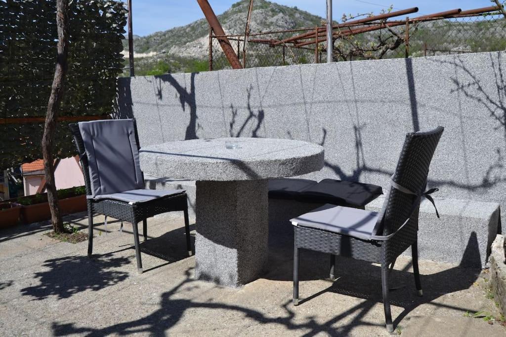 Una Apartment Cetinje Luaran gambar